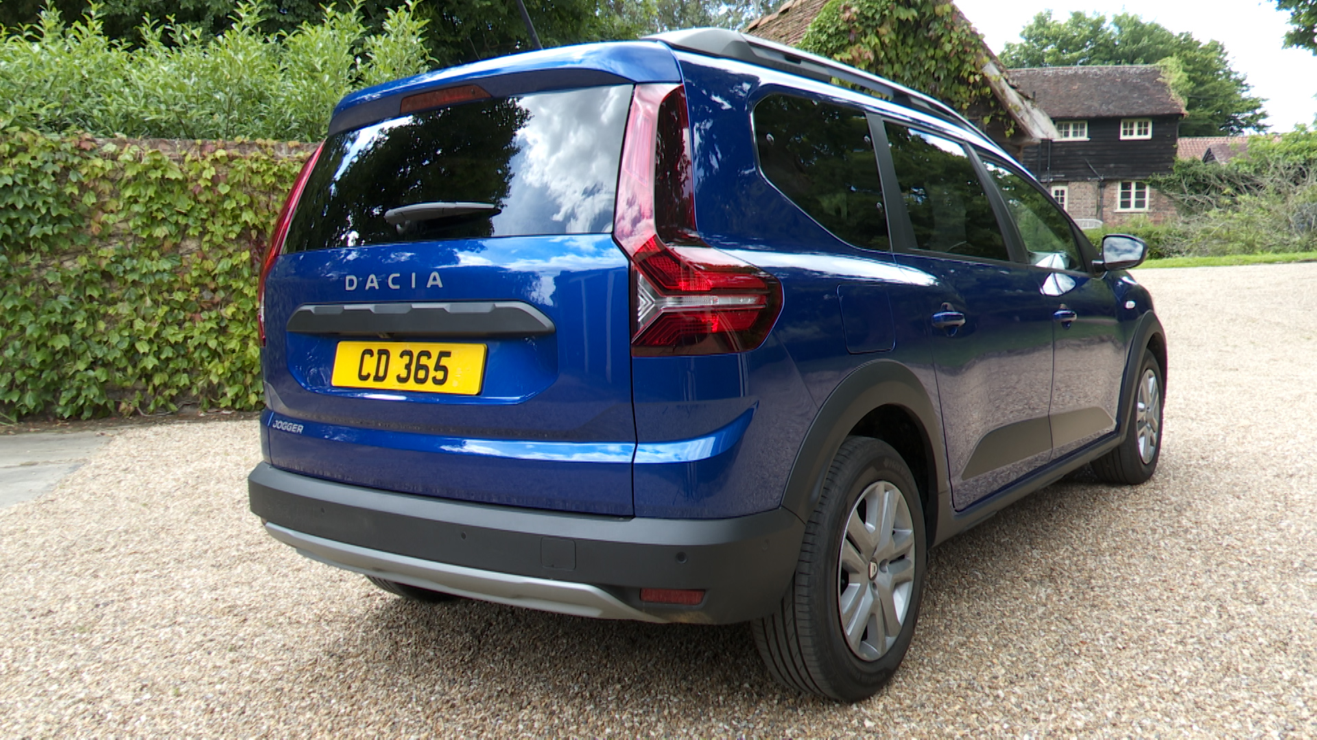 DACIA JOGGER ESTATE 1.8 HEV Extreme 5dr Auto